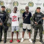 Marihuana regada en la vía